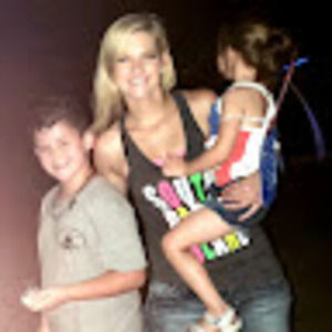 Meet your Posher, Macie